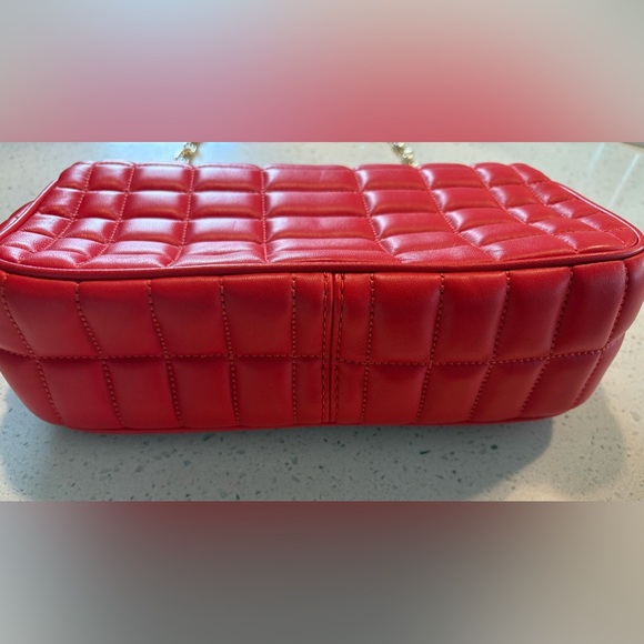 Michael Kors Red Quilted Crossbody Bag - Picture 10 of 11